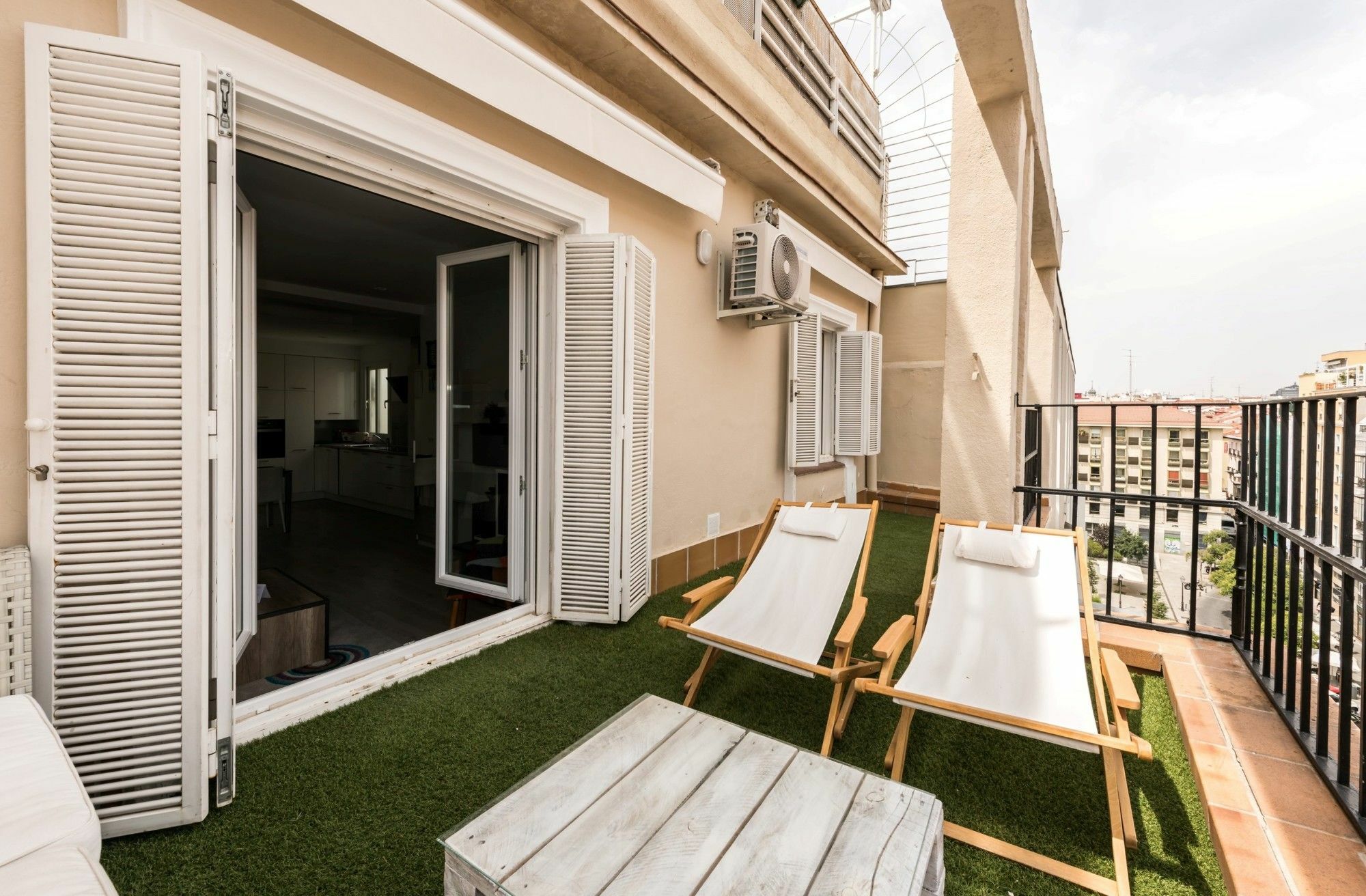 Apartment Gran Via Terrace Center *